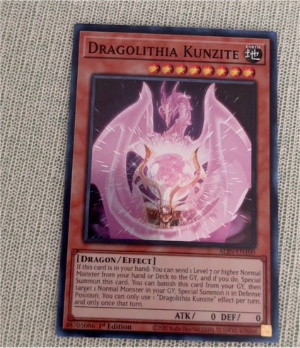 2018 Yu-Gi-Oh! AT19-EN100 Dragolithia Kunzite — front