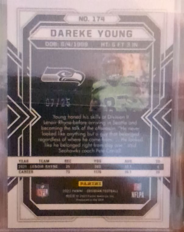 2022 Panini Obsidian #174 Dareke Young — front