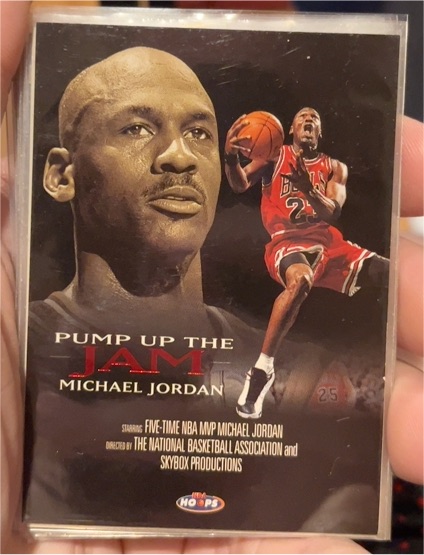 1998 Skybox Pump Up the Jam #5 Michael Jordan — front