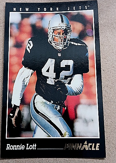 1993 Pinnacle #275 Ronnie Lott — front