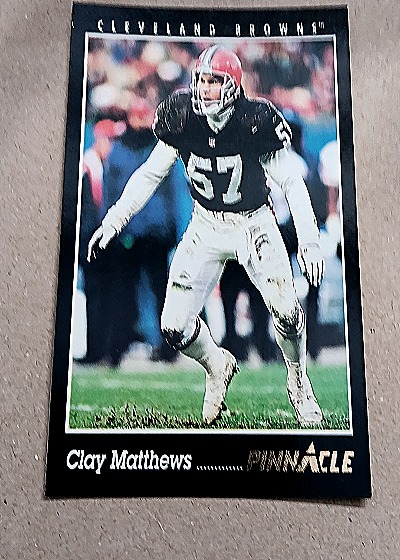 1993 Pinnacle #261 Clay Matthews — front