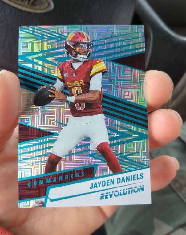 2025 Panini Revolution #1 Jayden Daniels — front