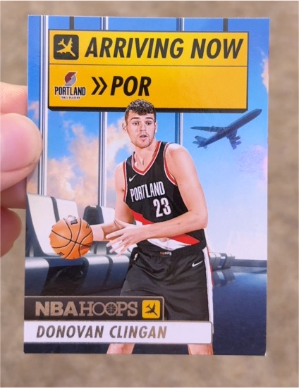 2024-25 Panini NBA Hoops #22 Donovan Clingan Arriving Now — front