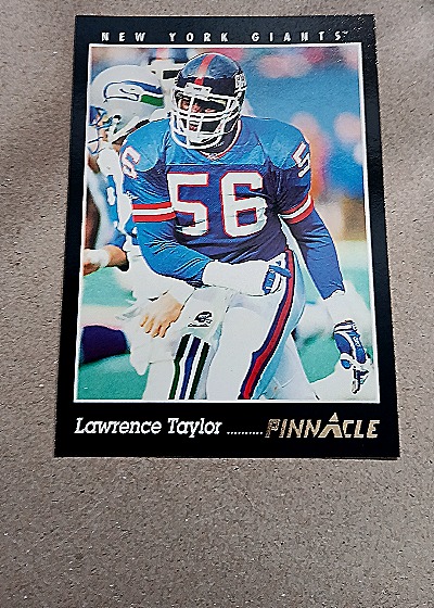 1993 Pinnacle Lawrence Taylor New York Giants — front