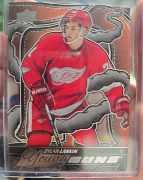 2024-25 Upper Deck Series 2 Young Guns Renewed #228 Dylan Larkin — front