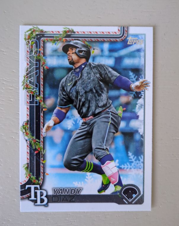 2025 Topps Holiday Baseball #H20 Yandy Diaz — front