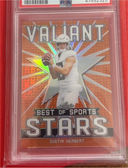 2020 Leaf Best of Sports Orange #VS-05 Justin Herbert — front