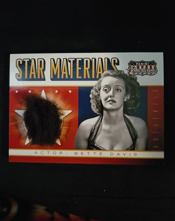 2015 Panini Americana Star Materials #SM-BD Bette Davis — front