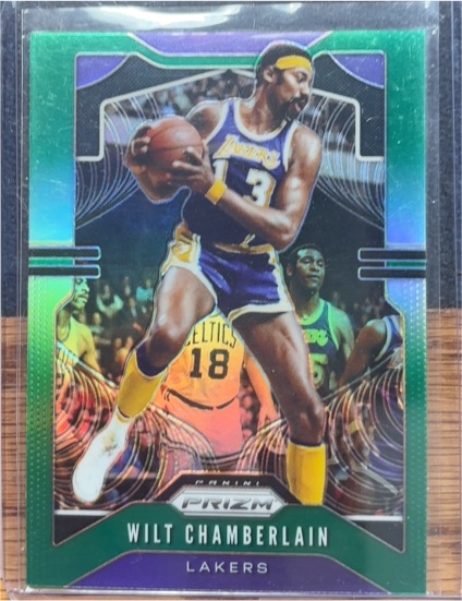 2019-20 Panini Prizm #18 Wilt Chamberlain — front