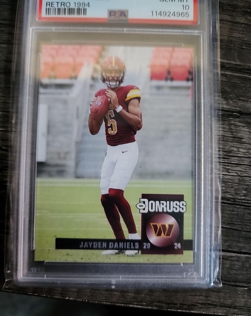 2024 Panini Donruss Retro 1994 #22 Jayden Daniels — front