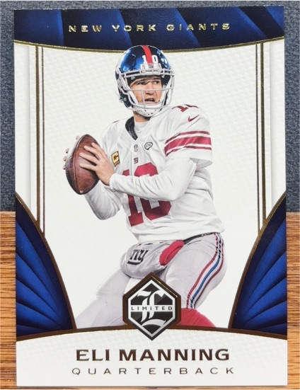 2016 Panini Limited #10 Eli Manning — front