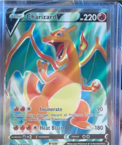 2022 Pokémon Brilliant Stars #153 Charizard V — front