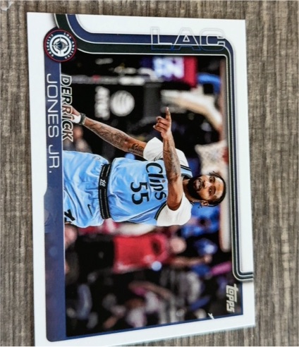 2025-26 Topps #148 Derrick Jones Jr. — front