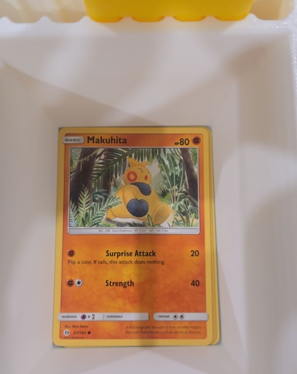 2017 Pokémon Sun & Moon #67 Makuhita — front