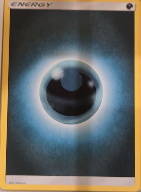 2017 Pokémon Sun & Moon Darkness Energy — front