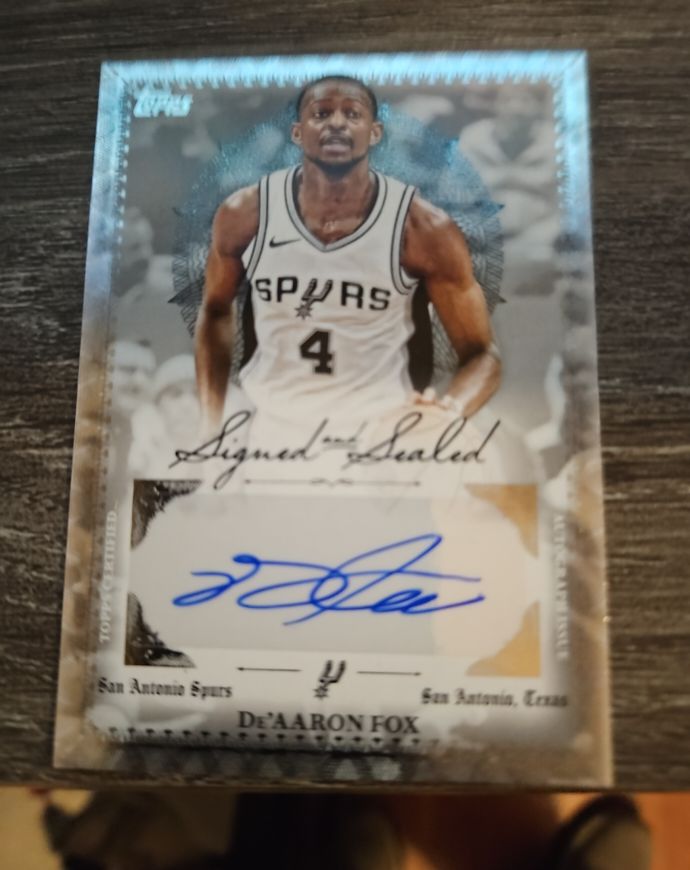 2025 Topps Signed and Sealed #BSI-DF De'Aaron Fox — front