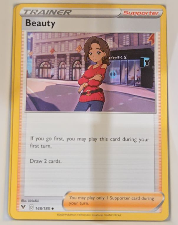 2020 Pokémon SWSH04: Vivid Voltage #148 Beauty — front