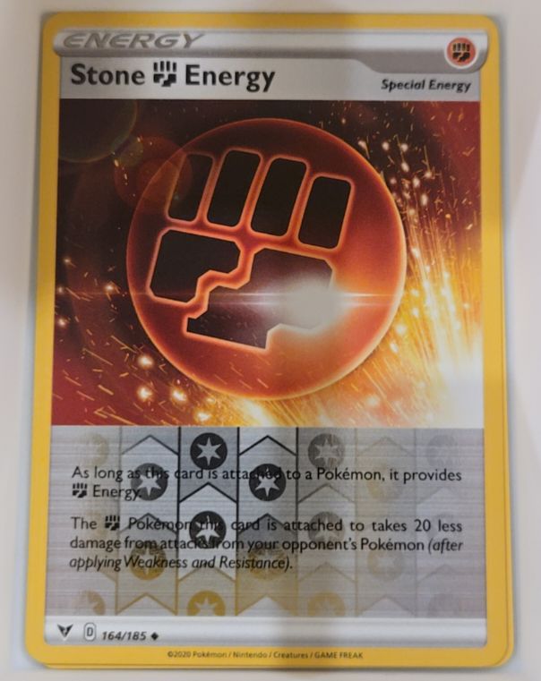 2020 Pokémon Sword & Shield Vivid Voltage #164 Stone Fighting Energy — front