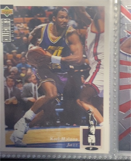1994-95 Upper Deck Collector's Choice #32 Karl Malone — front