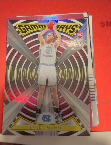 2022-23 Panini Chronicles Draft Picks Gamma Rays #ZG-BMA Brady Manek — front