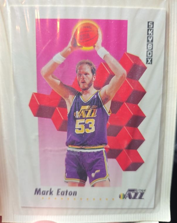 1991-92 Skybox #279 Mark Eaton — front