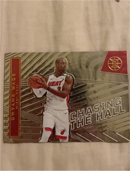 2021-22 Panini Illusions #13 Dwyane Wade Chasing the Hall — front