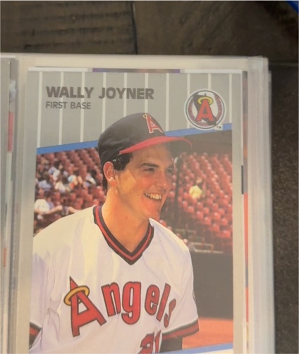 1989 Fleer #481 Wally Joyner — front