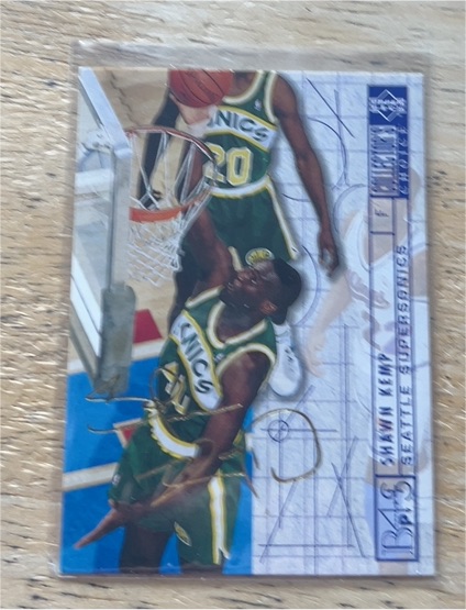 1994-95 Upper Deck Collector's Choice #396 Shawn Kemp — front