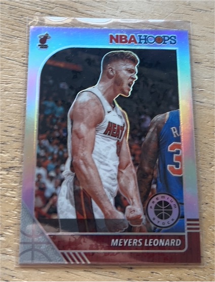 2019-20 Panini NBA Hoops Premium Stock #161 Meyers Leonard — front