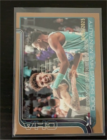 2025-26 Topps #283 Hornets Duo Have Powerful Sting: Duo Shows Hive Mentality — front