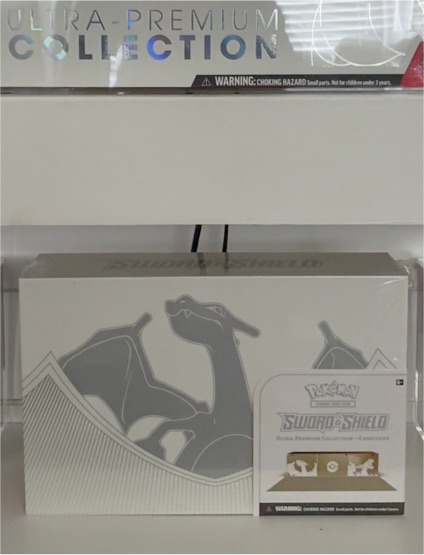 2022 Pokémon TCG Sword & Shield Ultra Premium Collection Charizard — front