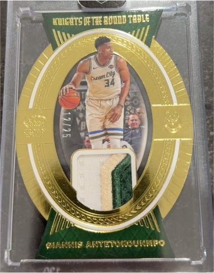2020-21 Panini Crown Royale Knights of the Round Table #RT-GIA Giannis Antetokounmpo — front