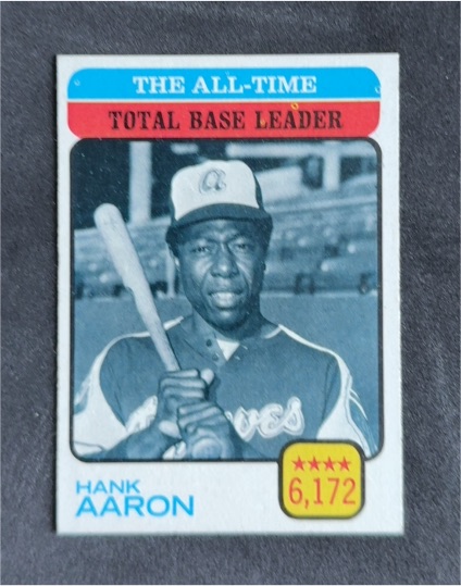 1973 Topps #473 Hank Aaron All-Time Total Base Leader — front