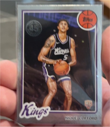 2025 Topps Basketball 45th Anniversary #80BK-70 Nique Clifford — front