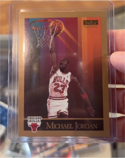 1990-91 SkyBox #41 Michael Jordan — front