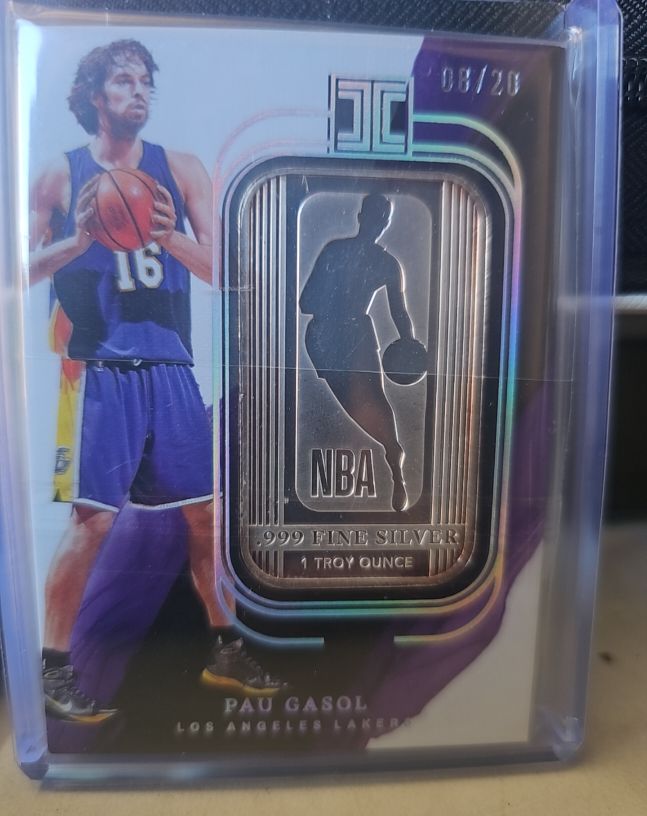 2020 Panini Impeccable #08/20 Pau Gasol — front