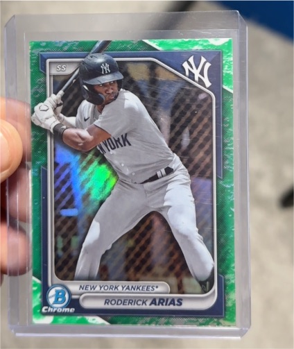 2024 Bowman Chrome Prospects #BCP-100 Roderick Arias — front