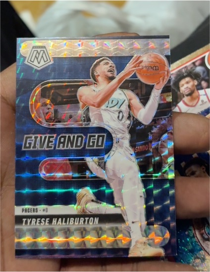 2024-25 Panini Mosaic #10 Tyrese Haliburton Give and Go — front
