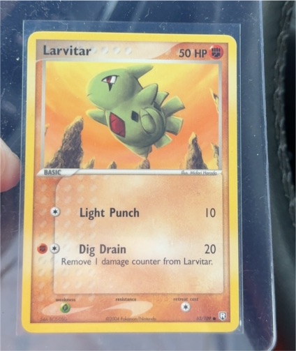 2004 Pokemon EX Team Rocket Returns #63 Larvitar — front