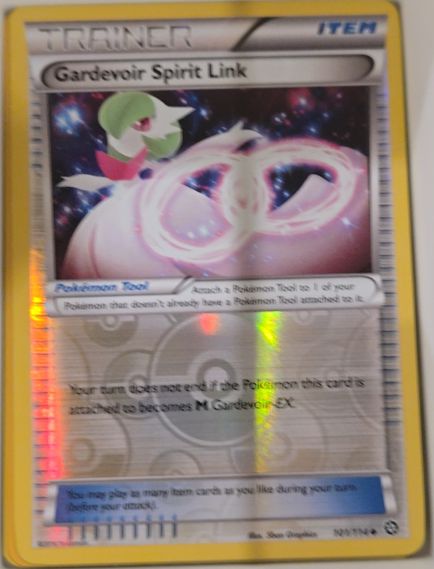 2016 Pokémon XY Steam Siege #101 Gardevoir Spirit Link — front