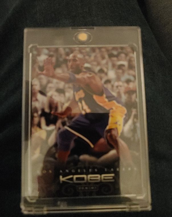 2012-13 Panini Kobe Anthology #41 Kobe Bryant — front