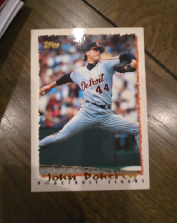 1995 Topps #561 Jack McDowell — front