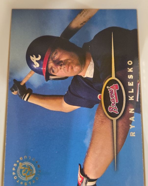1995 Topps Stadium Club #19 Ryan Klesko — front