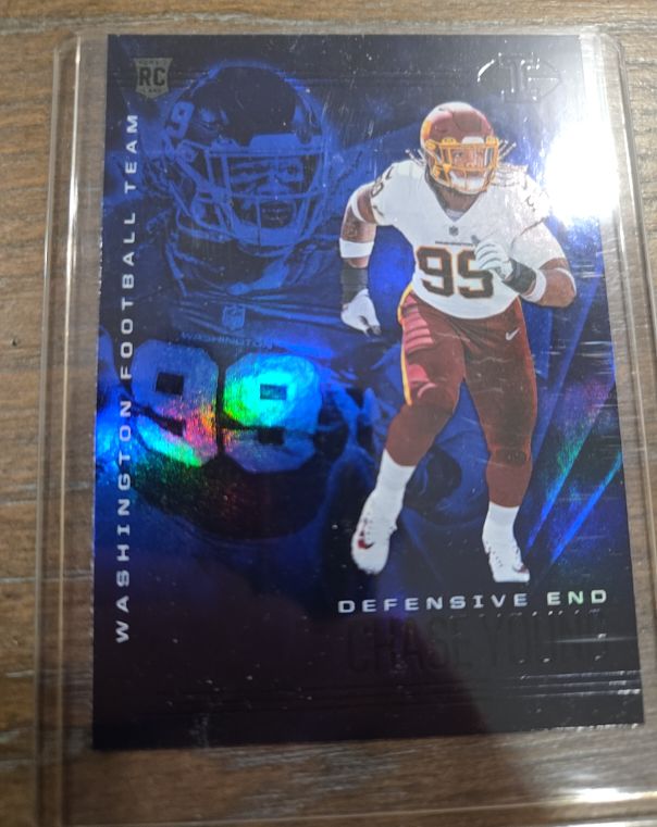 2020 Panini Illusions #25 Chase Young — front