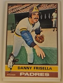 1976 Topps #32 Danny Frisella — front