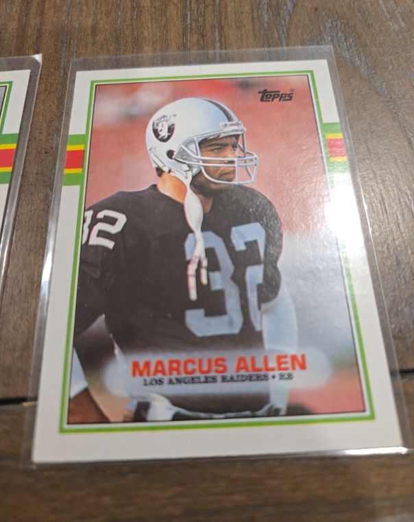 1989 Topps #267 Marcus Allen — front