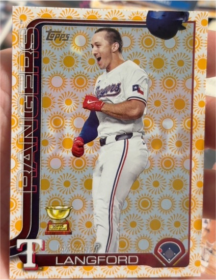 2025 Topps Series 2 #455 Wyatt Langford Holiday Sun Parallel — front