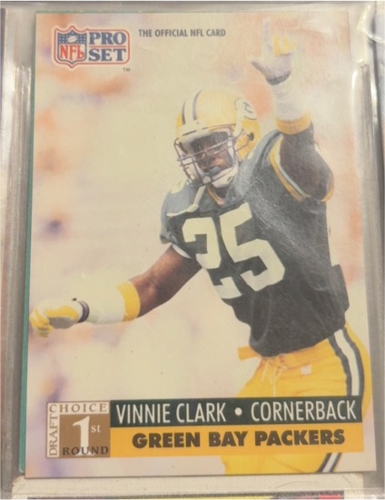 1991 Pro Set #748 Vinnie Clark — front