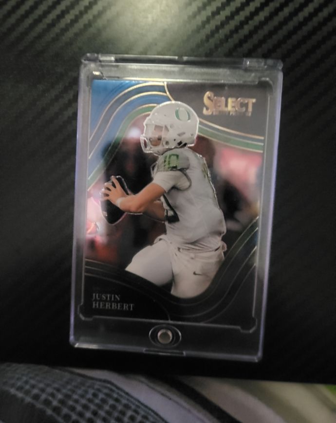 2022 Panini Select Draft Picks #135 Justin Herbert — front