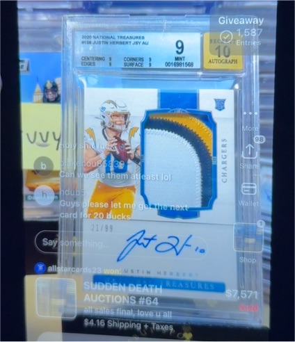 2020 Panini National Treasures #15 Justin Herbert JSY AU — front